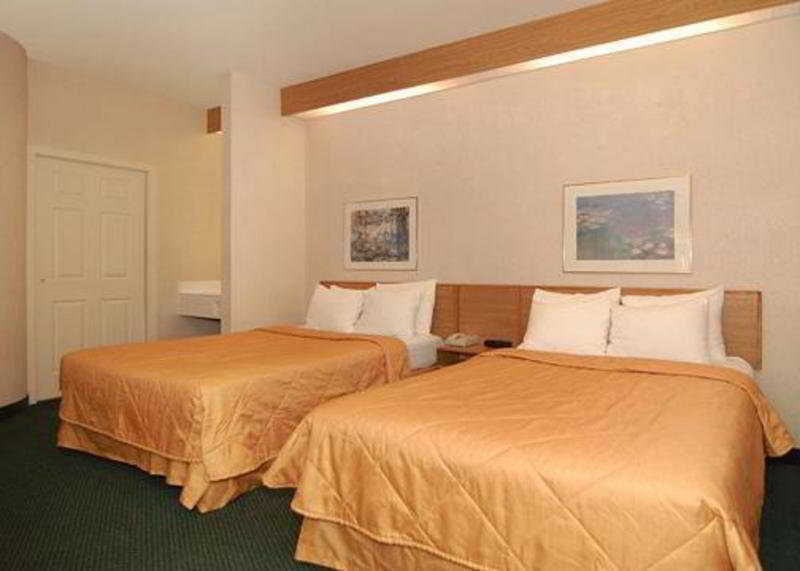 Garner Hotel Londonderry - Manchester By Ihg Номер фото